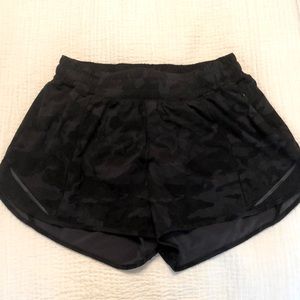 Lululemon Hotty Hot Shorts
